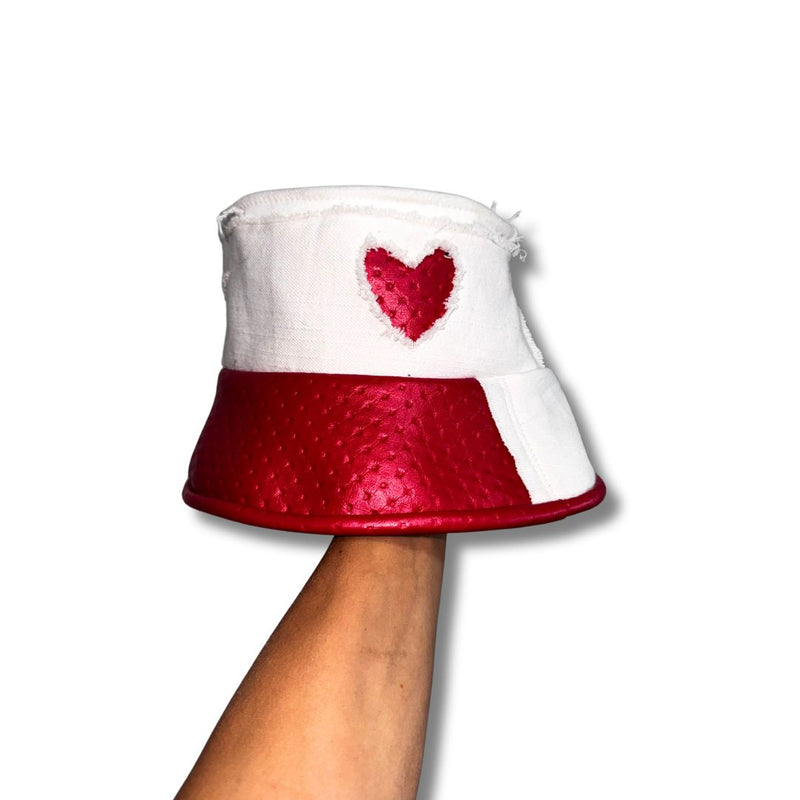 Deconstructed red and white heart Giovanni F Bucket Hat